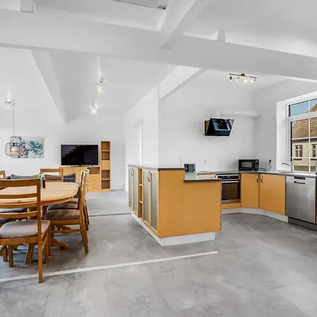 Renovated With Free Consumption, Close To The North Sea And The Center Of Prázdninový dům *